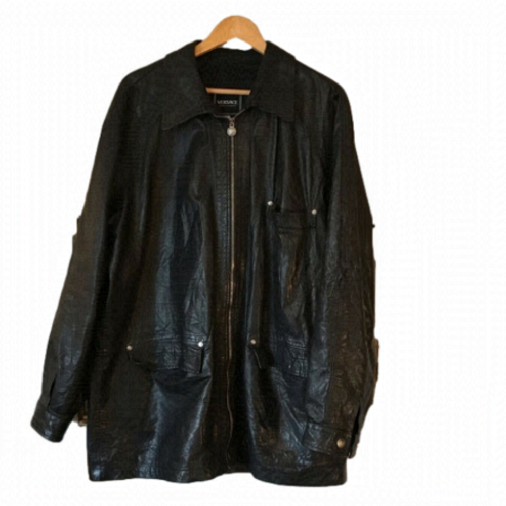 women’s black 2XL vintage Versace 3/4 length leather coat/ jacket.
